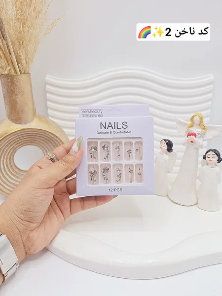 پک اختصاصی کامل ناخن مصنوعی طرح های خاص NAILS با چسپ ناخن دو طرفه (کیفیت تضمینی)