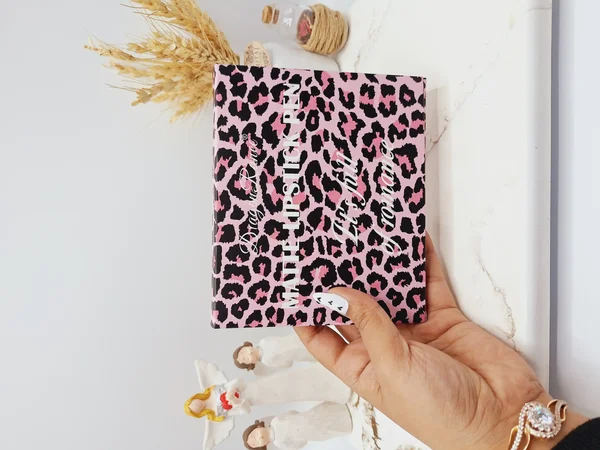 پک رژ لب مدادی پیچی 12تایی مات برند دارگون رانی کد 7001