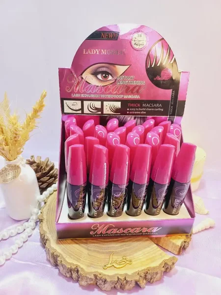 ریمل مشکی سر بنفش ضد آب برند ماسکارا Mascara کد LM193