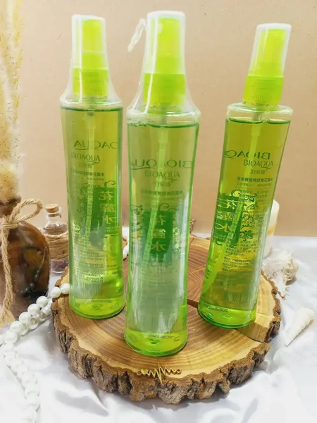 اسپری آبرسان صورت با عصاره نعناع و روغن درخت چای سبز بیوآکوا کد BQY3313