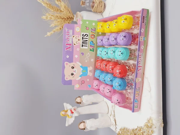 لیپ گلاس شاین دار طرح خرس کوچولو برند MAGIC کد 881