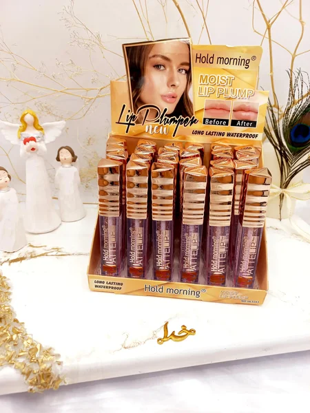 حجم دهنده و مرطوب کننده لب هولد مورنینگ Hold morning کد HL5343