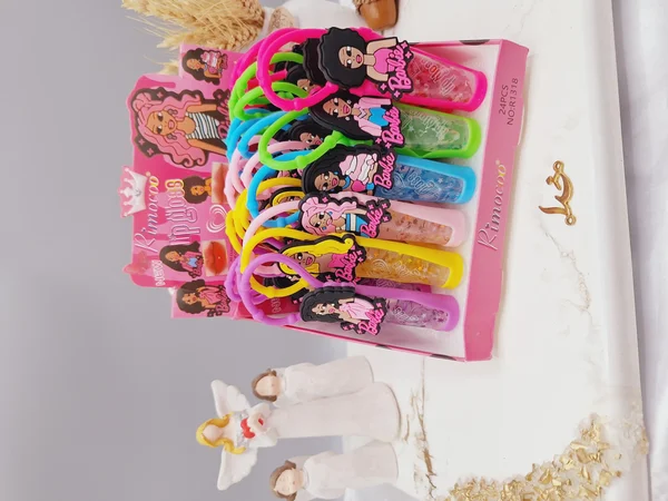 لیپ گلاس شاین دار طرح باربی سیلیکونی برند Rimocoo کد R1318