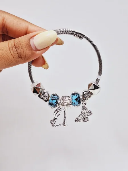 دستبند پاندورا یا آرزوها طرح قلب و پروانه