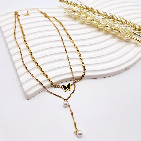 گردنبد دو لاین طرح پروانه مشکی با مروارید استیل