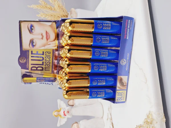 ریمل آبی بلند کننده و پر پشت کننده برند ماسکارا کد 2613