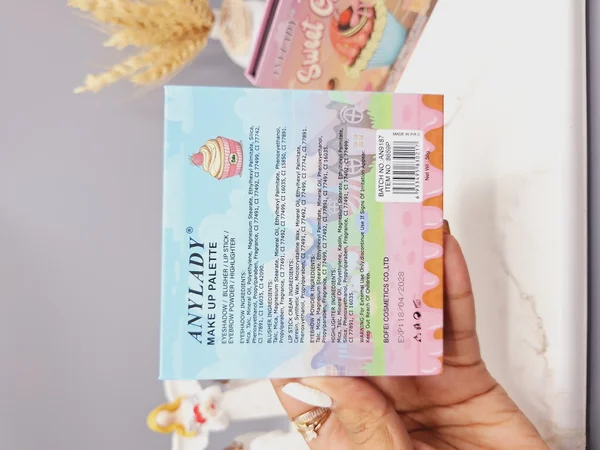 پالت سایه آنالیدی طرح کاپ کیک برند ANYLADY کد NO.:8659P