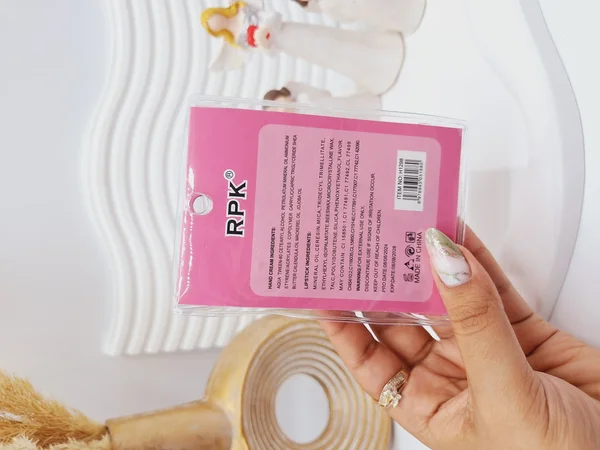 پک 2 تایی کرم دست و بالم لب سانریو کرومی کد 1298