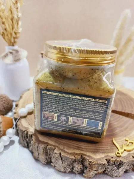 اسکراب پرطرفدار 350 میل شنی صورت و بدن رایحه حلزون ایور روزا EVER ROSA اصلی کد ER90017