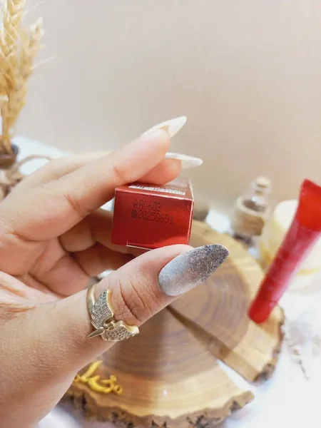 کرم دور چشم تیوپی حلزون و جنسینگ قرمز بیوآکوا کد BQY8687 | فروش عمده