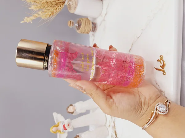 بادی اسپلش 250 ml ویکتوریا سکرت مدل Viele wist Pint wave اورجینال