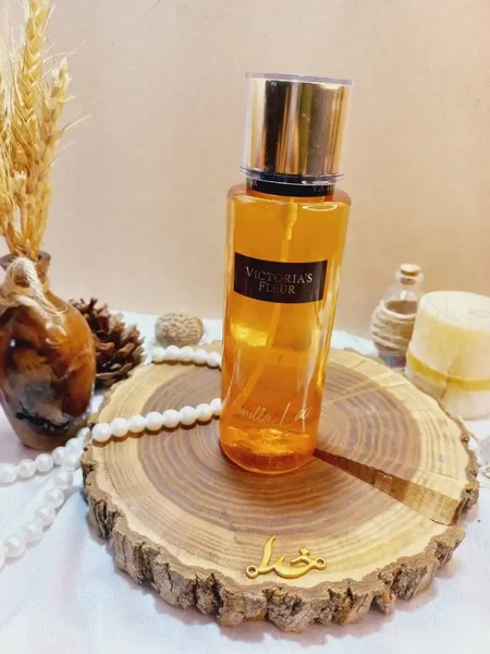 بادی اسپلش مدل VANILLA LACE حجم 250 میل ویکتوریا فلور اورجینال