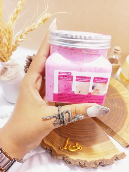 اسکراب شنی صورت و بدن رایحه هیالورونیک کلاژن و پروتئین ویتامین راکو RAKO اصلی کد RK1026