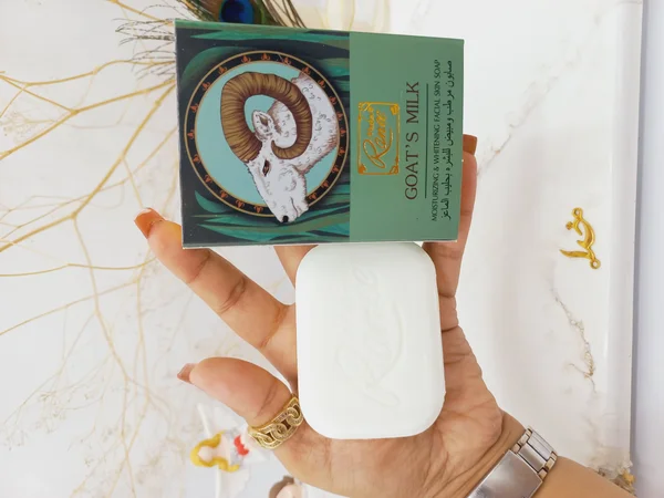 صابون شیر بز ویتامینه و روشن کننده پوست صورت رنه Ranee کد 1671