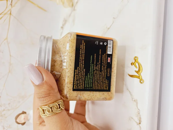 اسکراب شنی بدن کاسه ای ویتامین سی 30 میل ایور رزا EVER ROSA