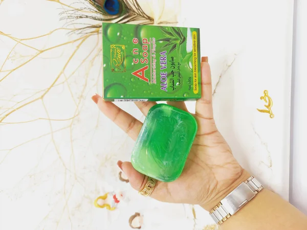 صابون مرطوب کننده و ضد جوش آلوئه ورا رنه Ranee  کد 1673