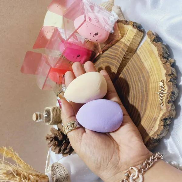 پد آرایشی مدل تخم مرغی