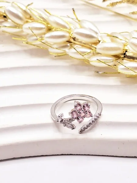 انگشتر جواهری طرح دسته گل صورتی فری سایز