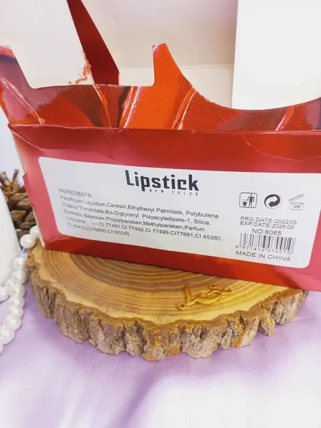 رژ جامد پرطرفدار لیپ استیک مات فاف LIPSTICK MATTE FOF  کد 8065