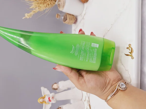 ماسک موی شاخکی 99درصد آلوئه ورا داخل حمام دیسار Disaar کد 51967