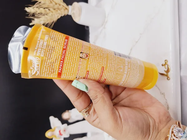 اسکراب و لایه بردار حرفه ای کوچک کننده منافذ رایحه پاپایا وکالی کد WKL785