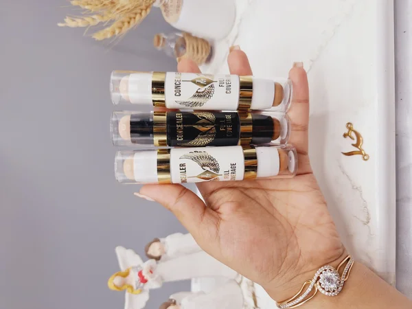 کانتور و کانسیلر دوطرفه با پوشش عالی برند TAILAIMEI کد TLM_C088