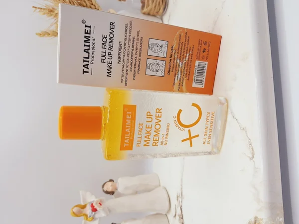 آرایش پاک کن مدل روشن کننده ویتامین سی برند تایلامی کد R020