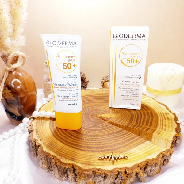 کرم ضد آفتاب رنگی SPF50 بیودرما BIODERMA