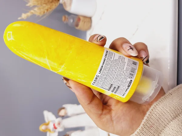 کرم آبرسان قوی دست و صورت رایحه لیمو وکالی 100 میل کد FM038