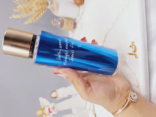 بادی اسپلش مدل Rush حجم 250 میل برند ویکتوریا سکرت