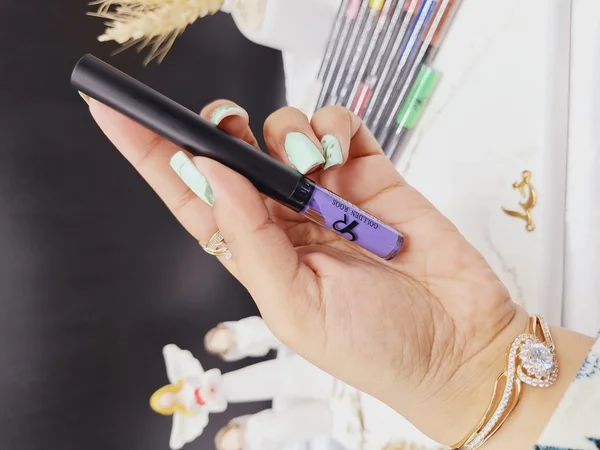 خط چشم مویی رنگی برند گلدن رز GOLLDE ROOS