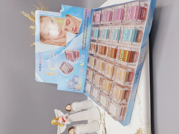 هایلایتر و رژ گونه طرح یخ زیبا برند ‏RIBIA FAUTY‏ کد ‏RB2132