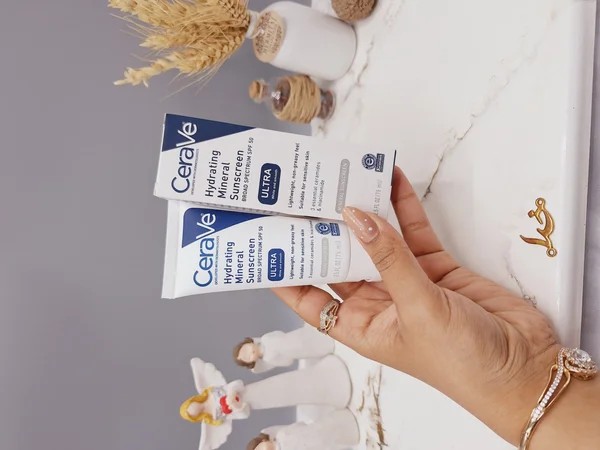 کرم ضدآفتاب مناسب برای پوست های حساس Cara Ve (های کپی درجه 1) اماراتی کد 5466