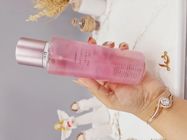 بادی اسپلش 250 ml ویکتوریا سکرت مدل Pure Seductin CREME اورجینال