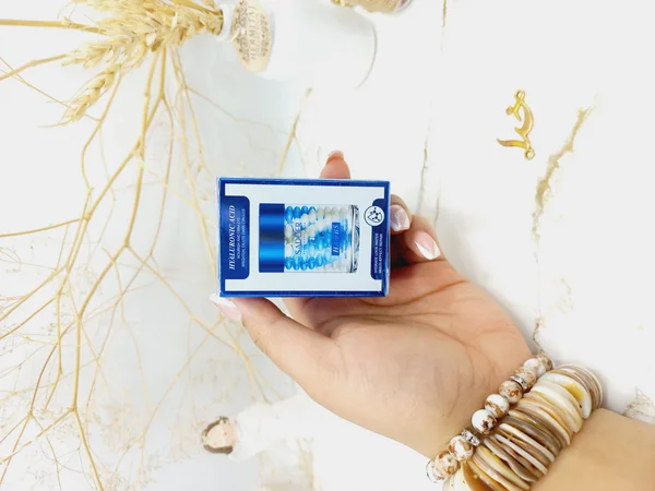 کرم چشم ضد چروک هیالورونیک HA برند سادور SADOER کد SD51759