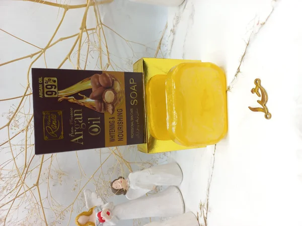 صابون سفید کننده و مغذی پوست هسته روغن آرگان مراکشی رانی Ranee کد 1675