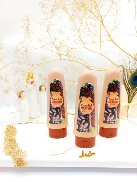 کرم دست مغذی و مرطوب کننده عمیق رایحه کاکائو 120g کد HBT82984