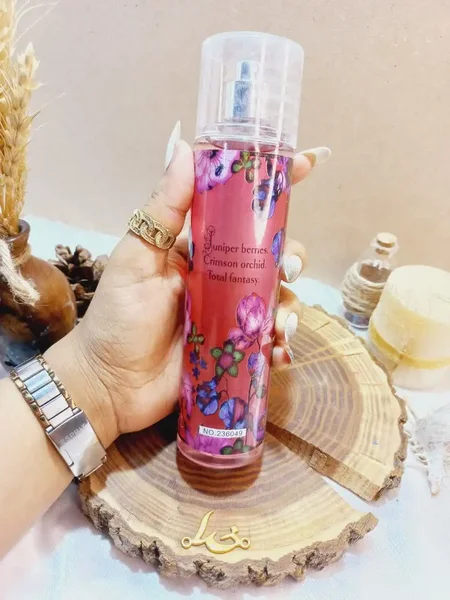 بادی اسپلش مدل Forbidden Berries حجم 236 میل ویکتوریا فلور اورجینال