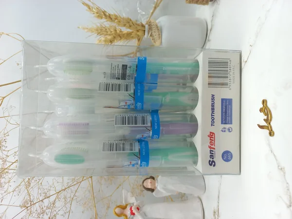 مسواک طرح رنگی تمیز کننده عمیق دندان برند SANFENG کد 628