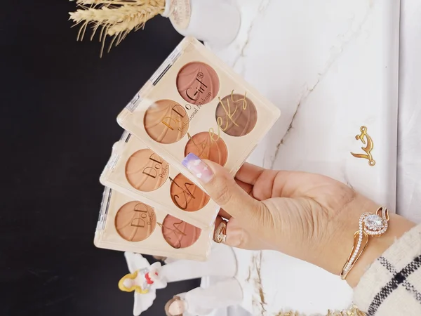 رژگونه چهار رنگ رژ D.Do Girl کد D4145