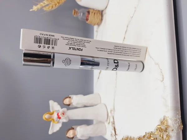 ادکلن زنانه استوانه ای 35 میل POUR FEMME D&amp;D کد 1920