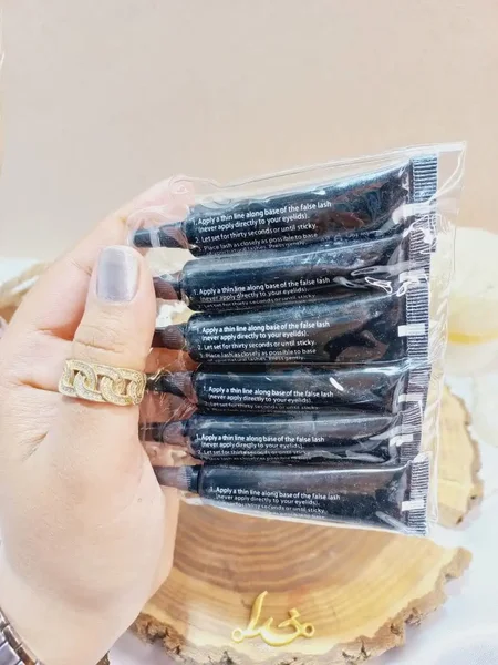 چسب مژه روکش مشکی
