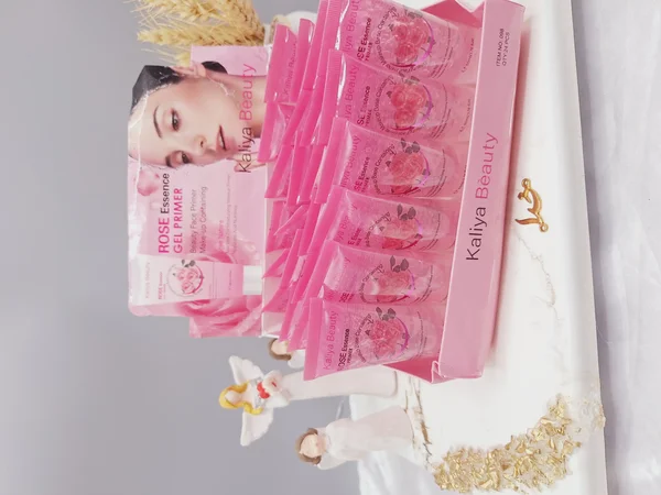 پرایمر آرایشی تیوپی طرح گل رز برند کالیا بیوتی Kalia Beauty کد 098