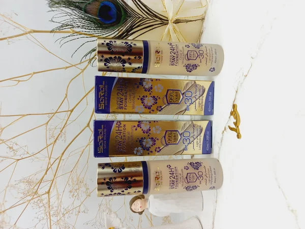 کرم پودر مخملی ویولت حاوی SPF30 ضد افتاب Violet کد R1910