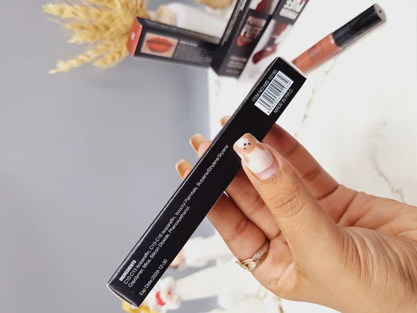 رژ مایع و رژ گونه کوشنی با جلوه مات و ماندگاری بالا برند ‏WARDABEAUTY‏ کد 10193