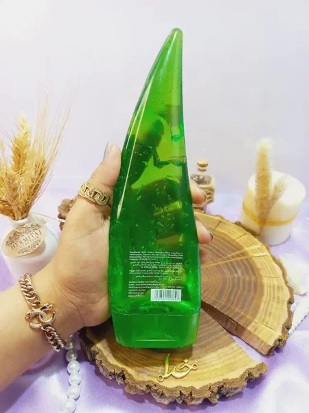 ژل آبرسان مدل لیفتینگ آلوئه ورا 99% لرن LAREEN کد Q004 | پخش عمده