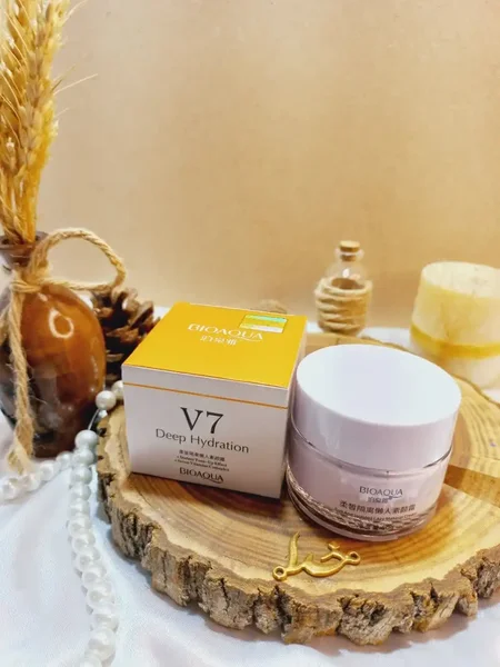 کرم هفت ویتامین لیفت و جوان ساز بیوآکوا BIOAQUA کد BQY9448 | پخش عمده