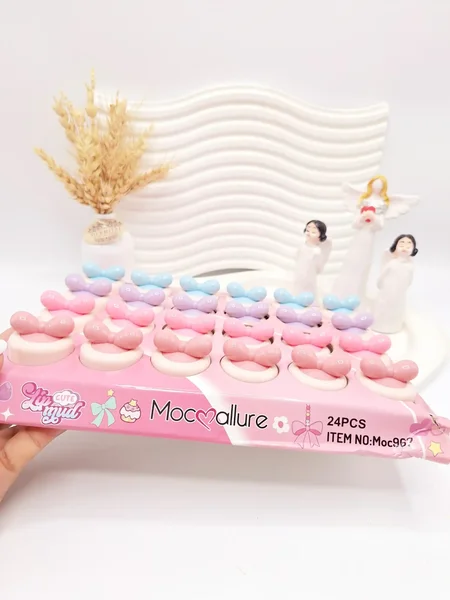 موس لب پاپیونی همراه با اپلیکاتور موکالره کد 967