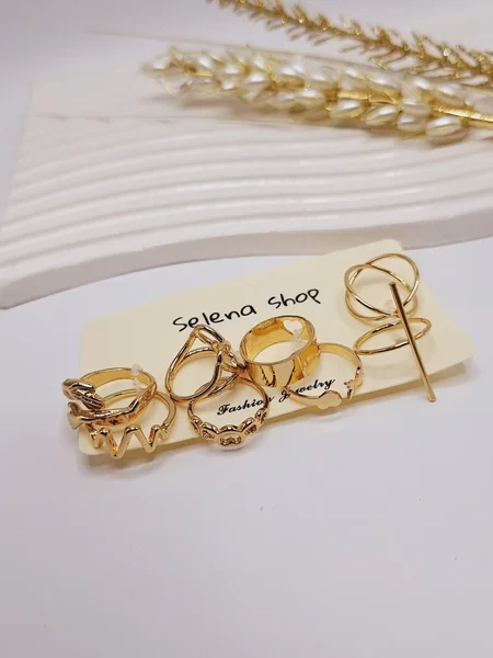 پک انگشتر Selena طلایی طرح آغوش آبکاری رادیوم