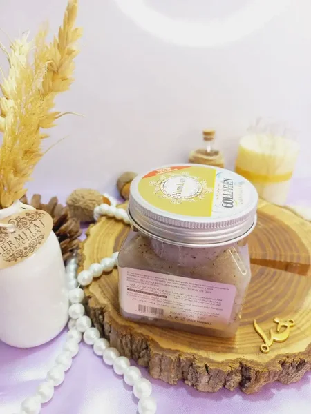 اسکراب شنی صورت و بدن رایحه کلاژن هپی لیدی HAPPY LADY کد HL210